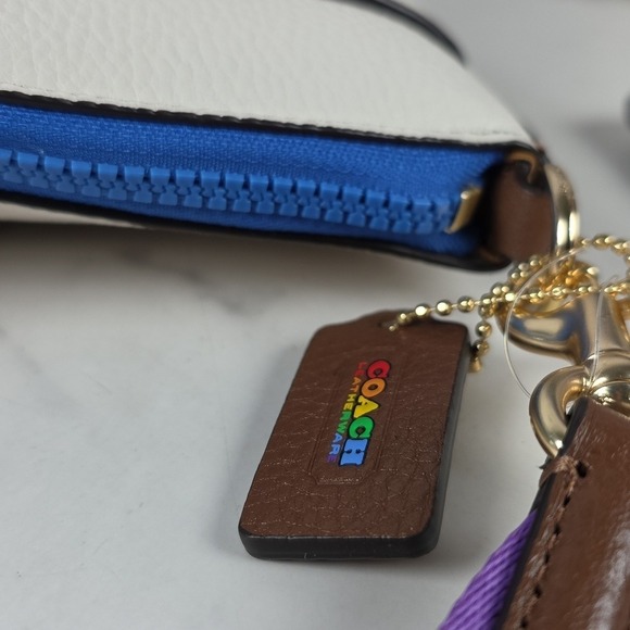 COACH‎ BAG #2505 RAINBOW XBODY SHOULDER HORSE CARRIAGE LEATHER JES SLIM NWT - Picture 15 of 15